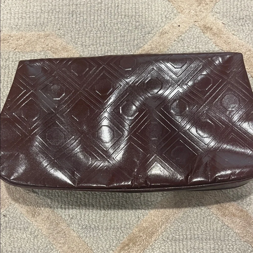 Elegant Maroon Clutch with Geometric Pattern